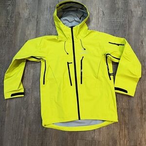 Arc'teryx Men's Bright Yellow Waterproof Ski Jacket